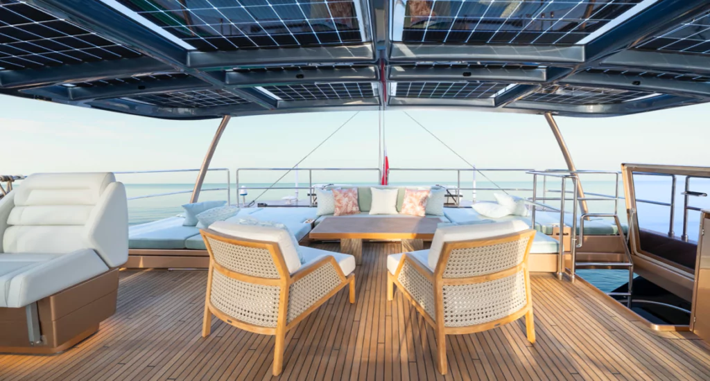 sunreef 60 eco flyridge