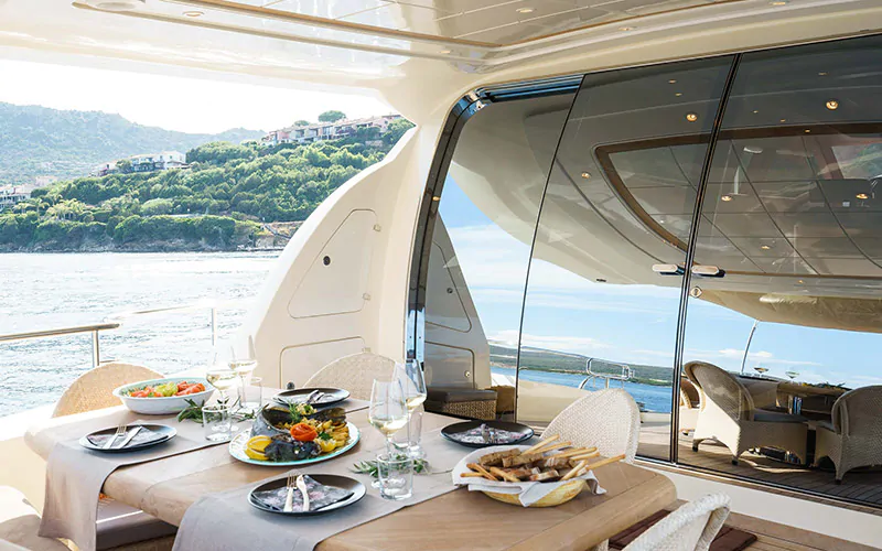yacht lunch