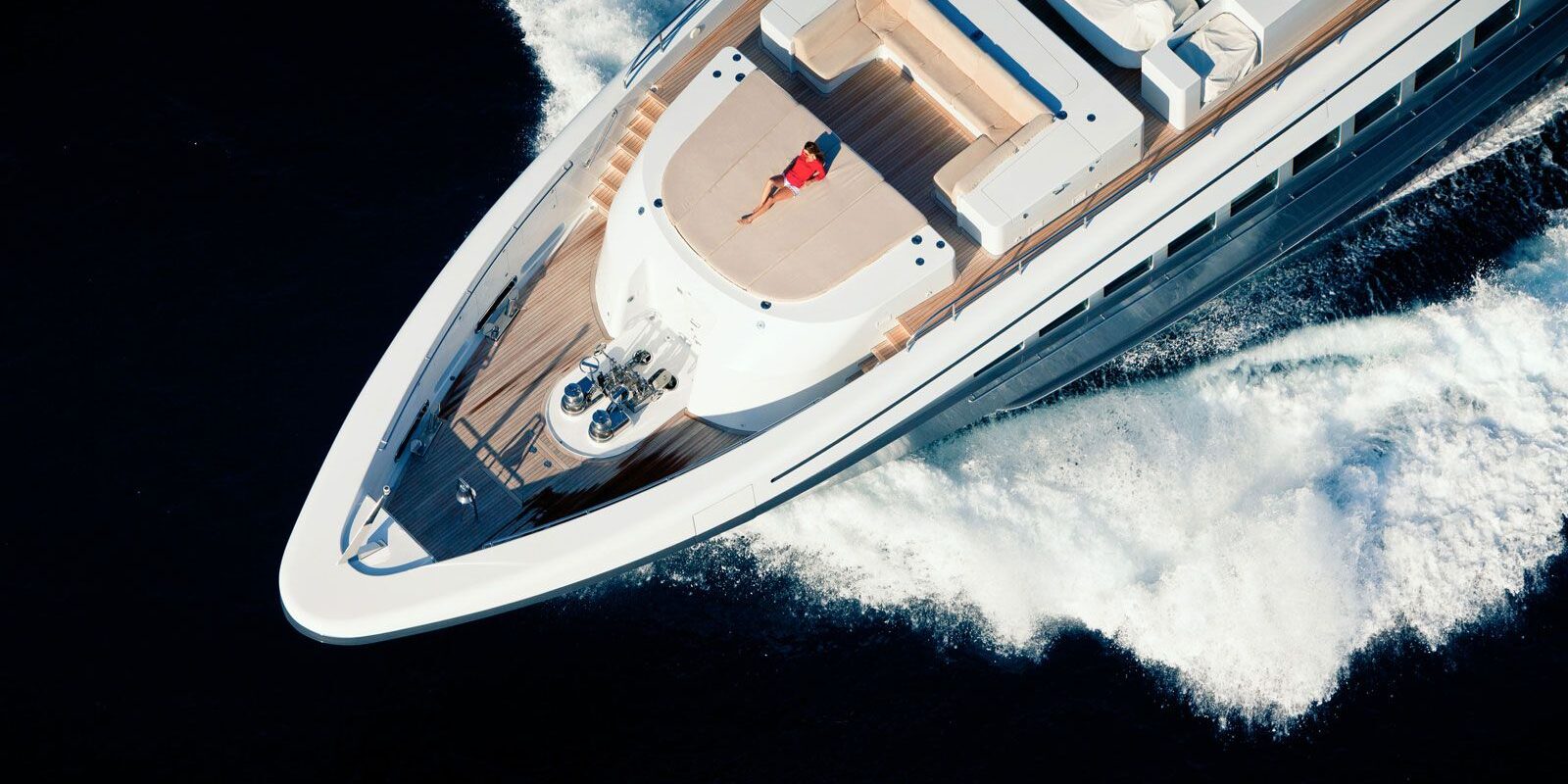 Yacht Management & New Build Services: Operational Clarity for Yacht Owners