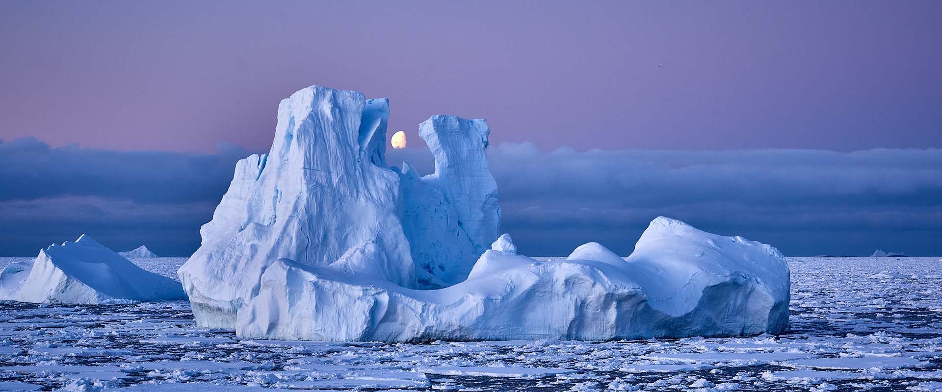 Charter Antarctica by Sea