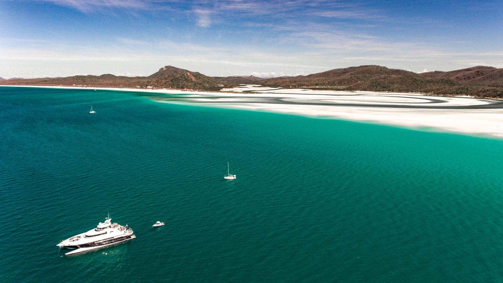 Whitsundays Private Yacht Charter Aboard Luxury Superyacht