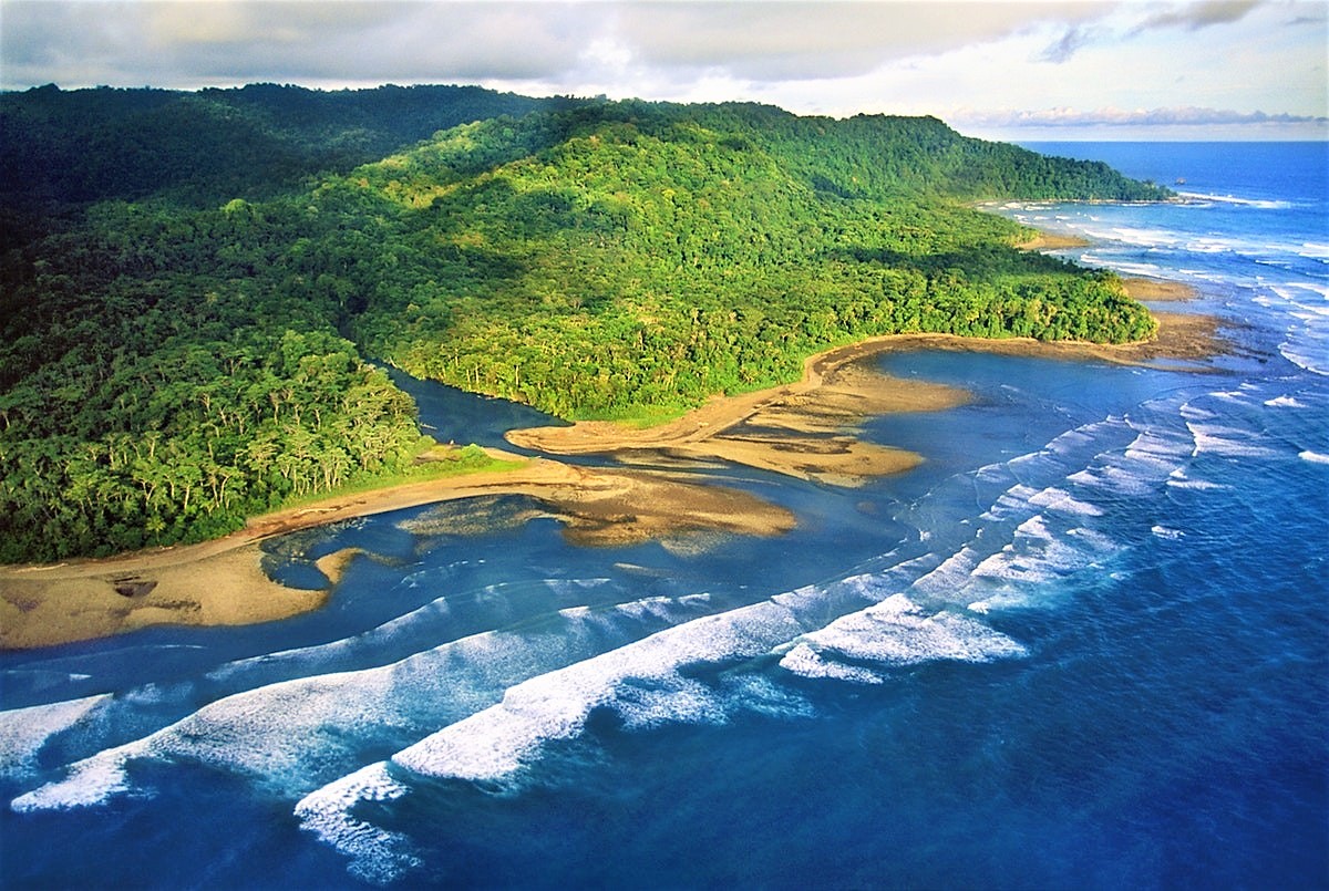 Yacht cruising near Corcovado National Park Costa Rica