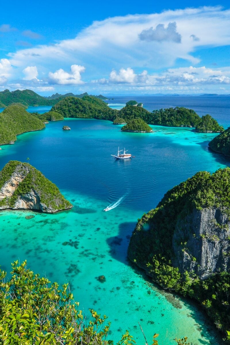 Indonesia Yacht Charter with Althaus Yachts