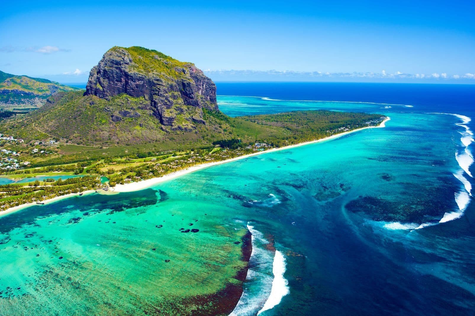 Deer Island Yacht Charter Experience in Mauritius with Althaus Yachts