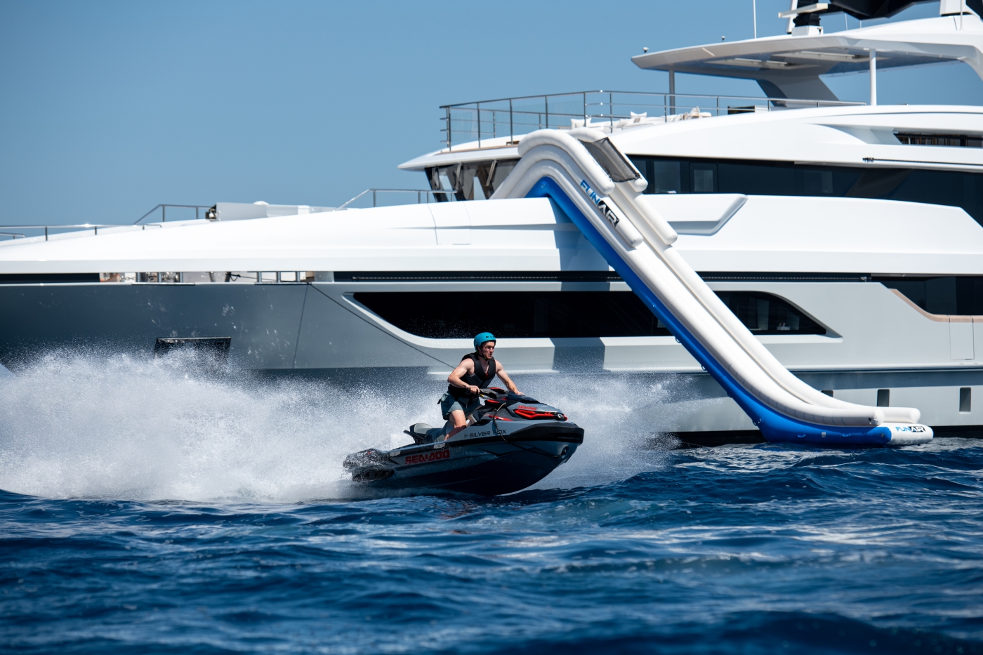 Yacht Fun Maldives Charter with Althaus Yachts